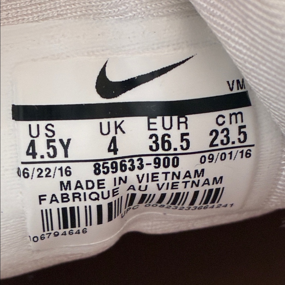 Nike Air Max 90 SE Metallic Bronze size 4.5y - Picture 9 of 9
